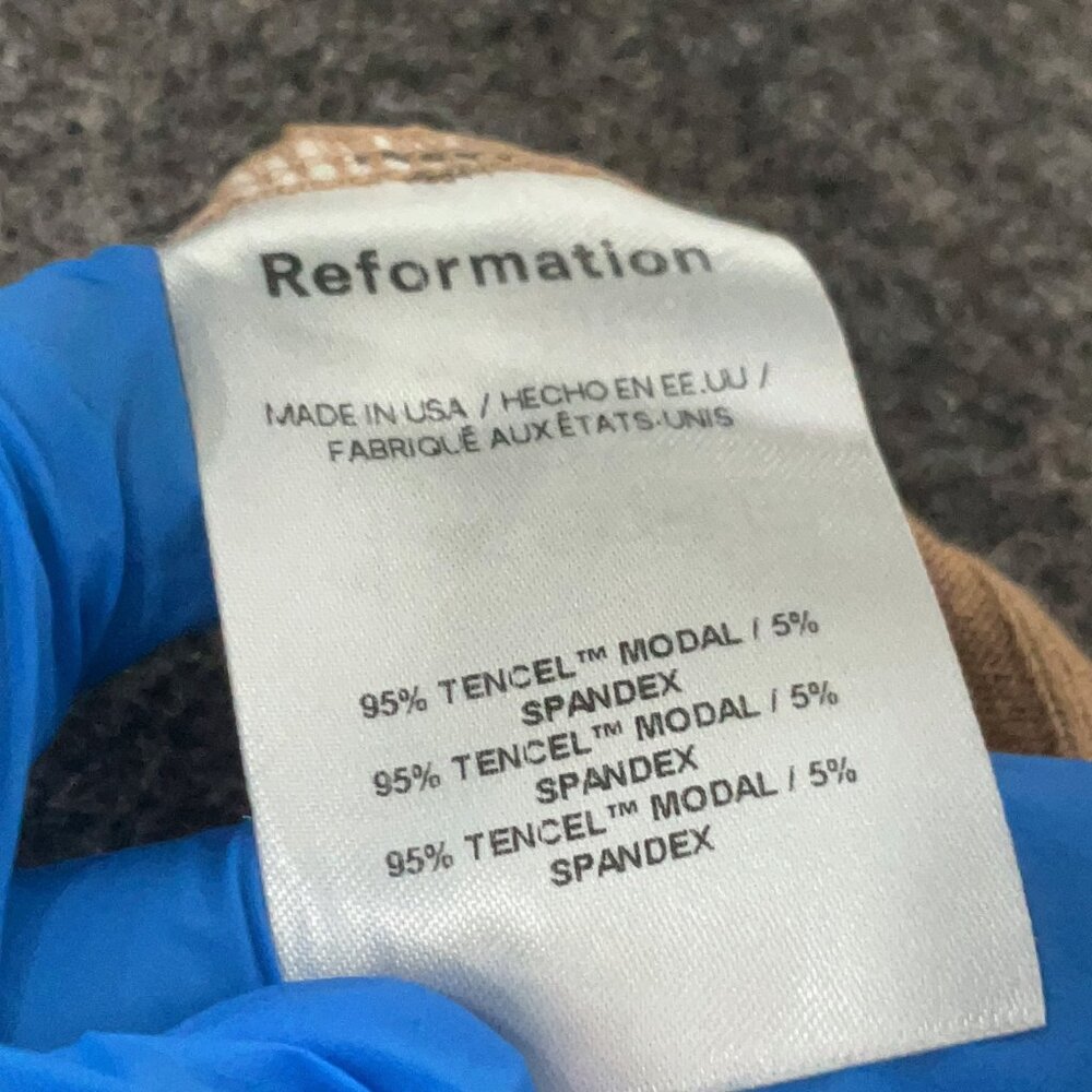 Reformation Nella Knit Button-Front Crop Top – Camel Brown (RARE color) - Picture 7 of 7